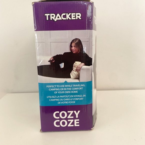 Snuggly - Brand New - Fleece Blanket with Sleeves - Tracker Cozy Coze - Picture 5 of 5